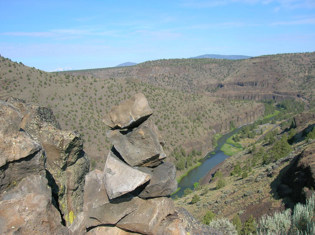 Crooked River Cairn